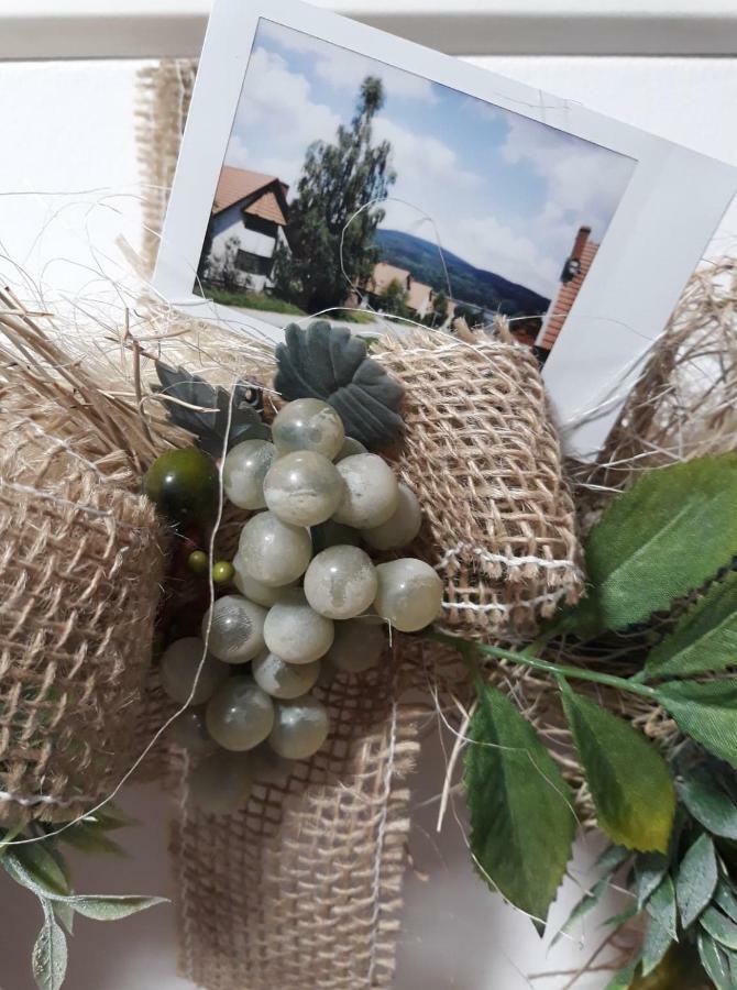 Niewinne Domki - Burgundia Zywiec Ngoại thất bức ảnh