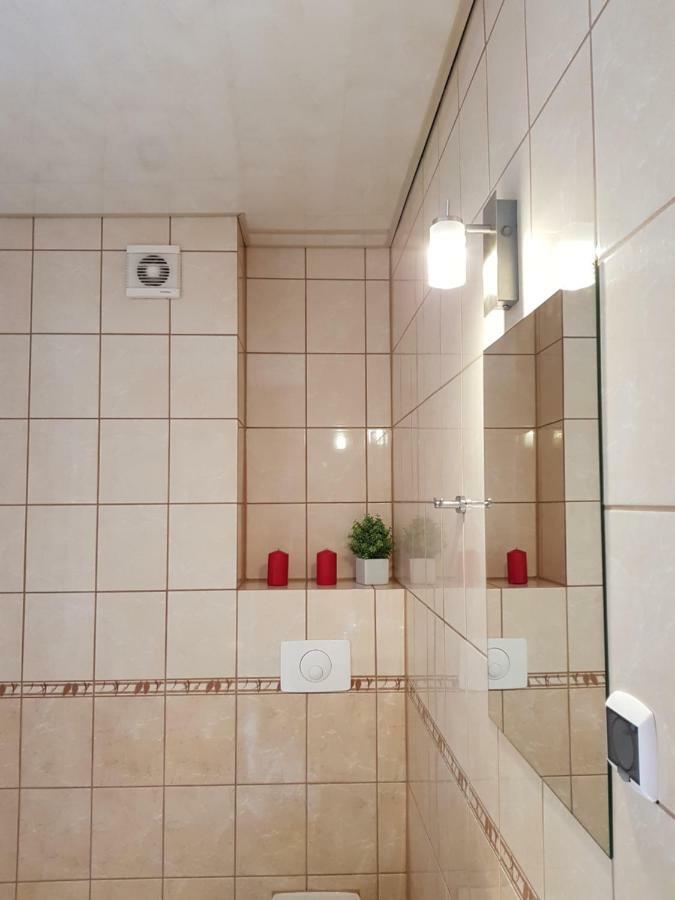 Niewinne Domki - Burgundia Zywiec Ngoại thất bức ảnh